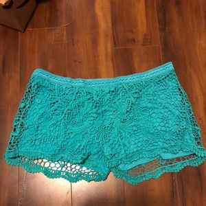 Teal knitted shorts